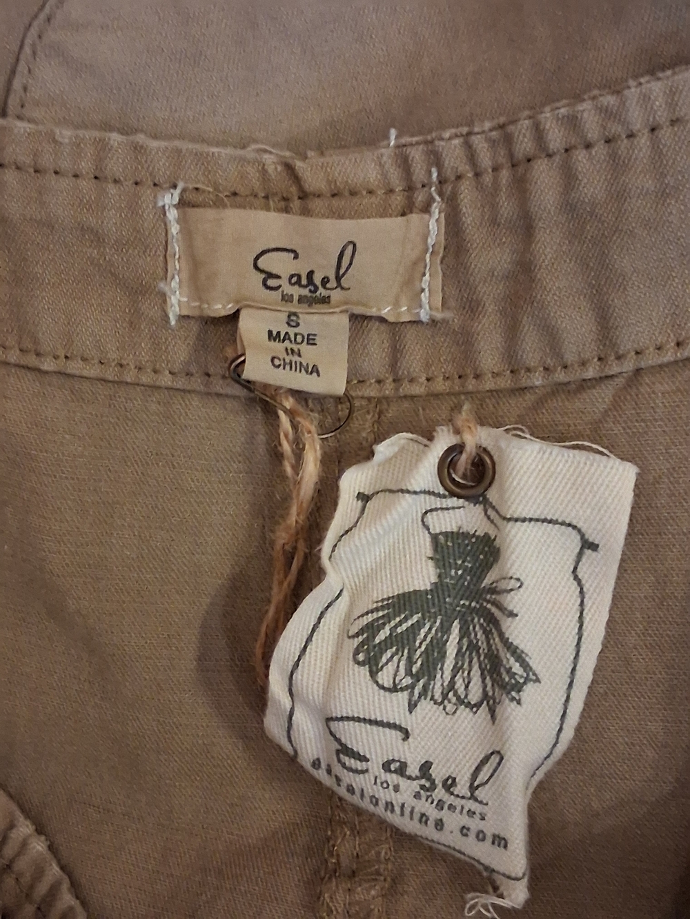 easel Beige Printed Wide-Leg Overall Jumpsuit. NWT Size Small - Picture 11 of 14